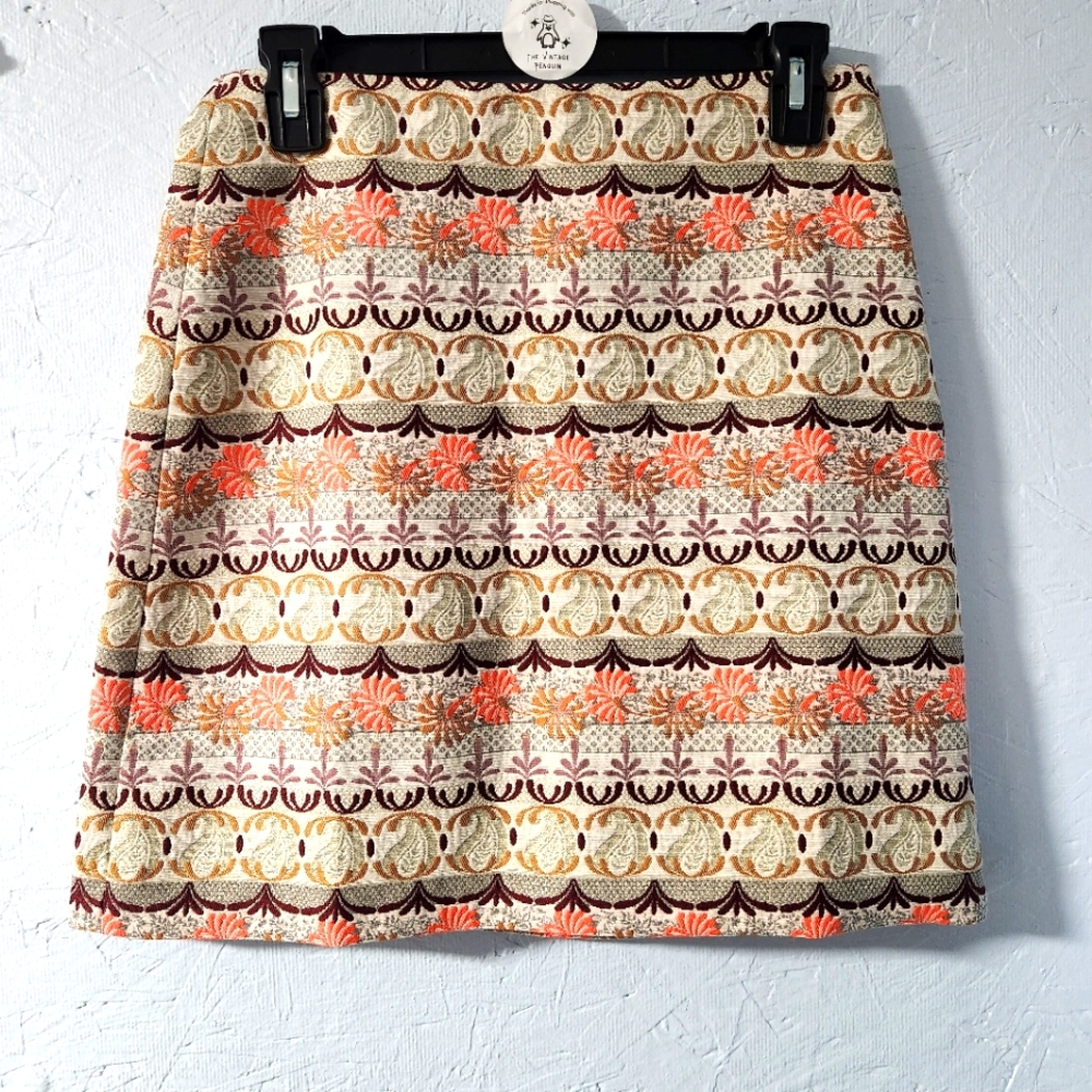 NWT LOFT Embroidered Mini Skirt - Petite Size 2